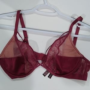 Victoria's Secret Purple Plunge Bra Very Sexy 36C